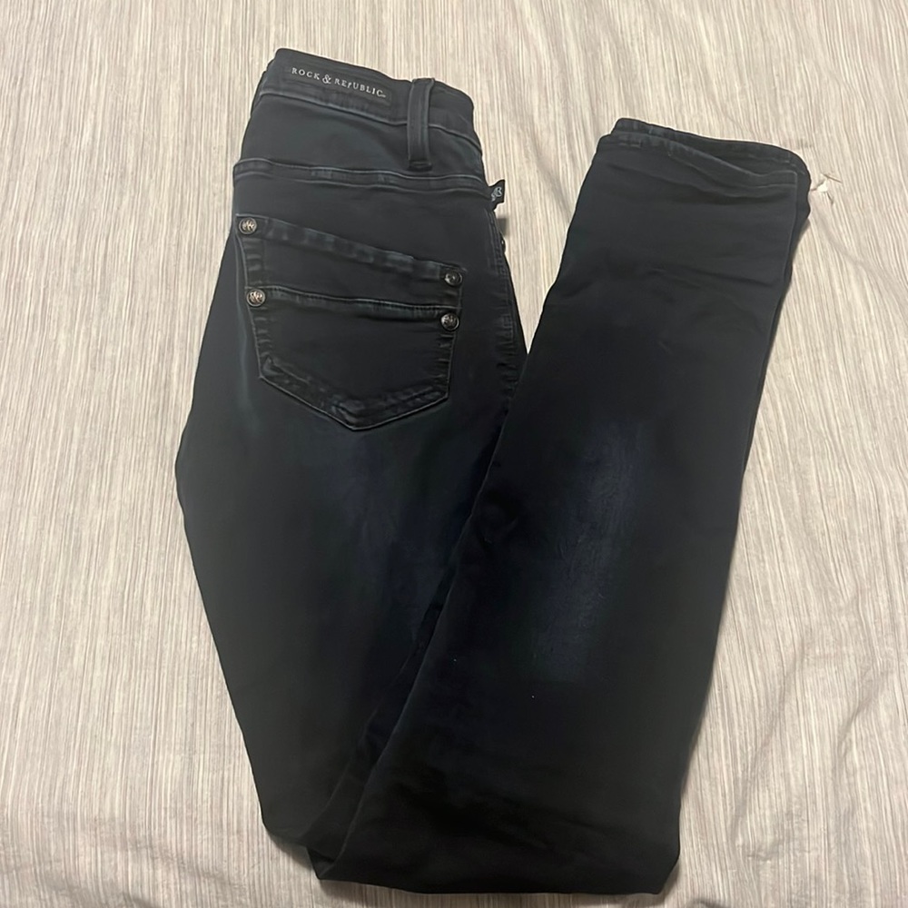 Rock and Republic dark washed skinny jeans